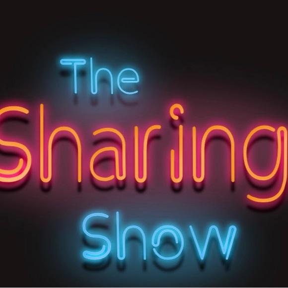 SUNSETTHRIFTER IS GOING LIVE!  Love to shop? Me too ! 🤩☀️ - Picture 5 of 5